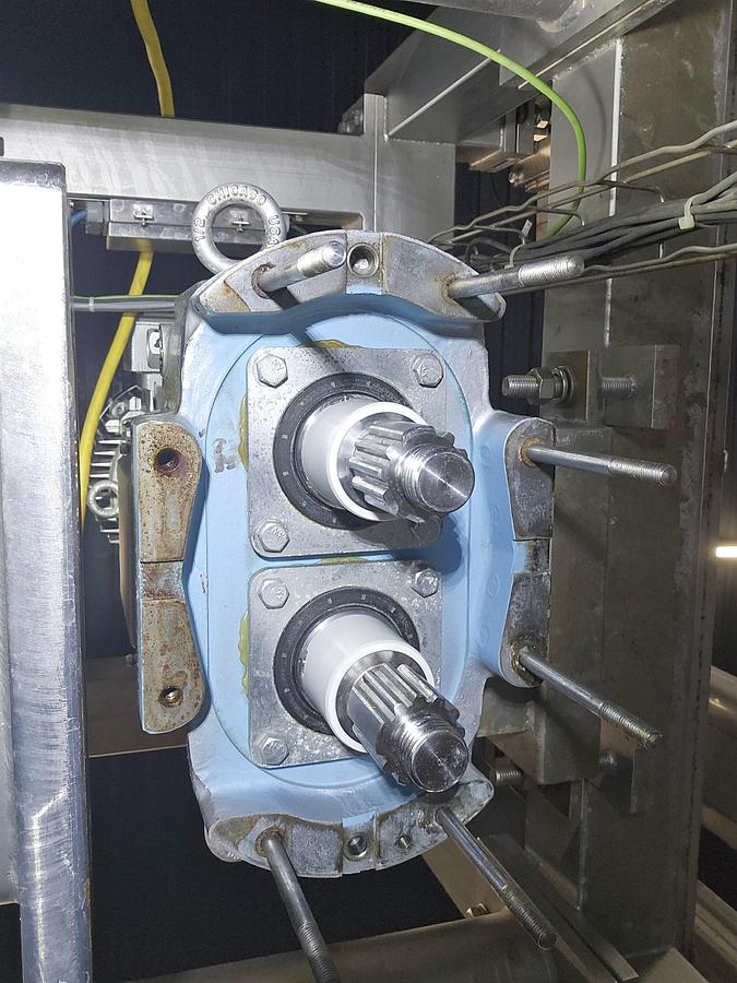 Used Used 400 Gallon Jacketed Tank (Reactor), With Waukesha Pump & Load Cells, Stainless Steel