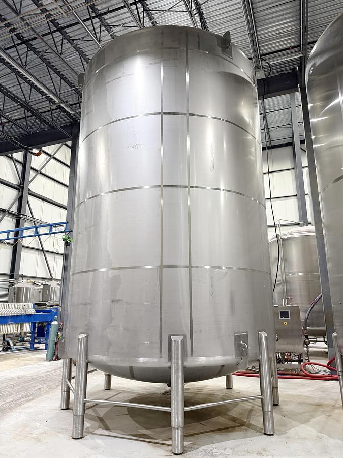 Used Used DCI 17,000 Gallon Tank, 304 Stainless Steel