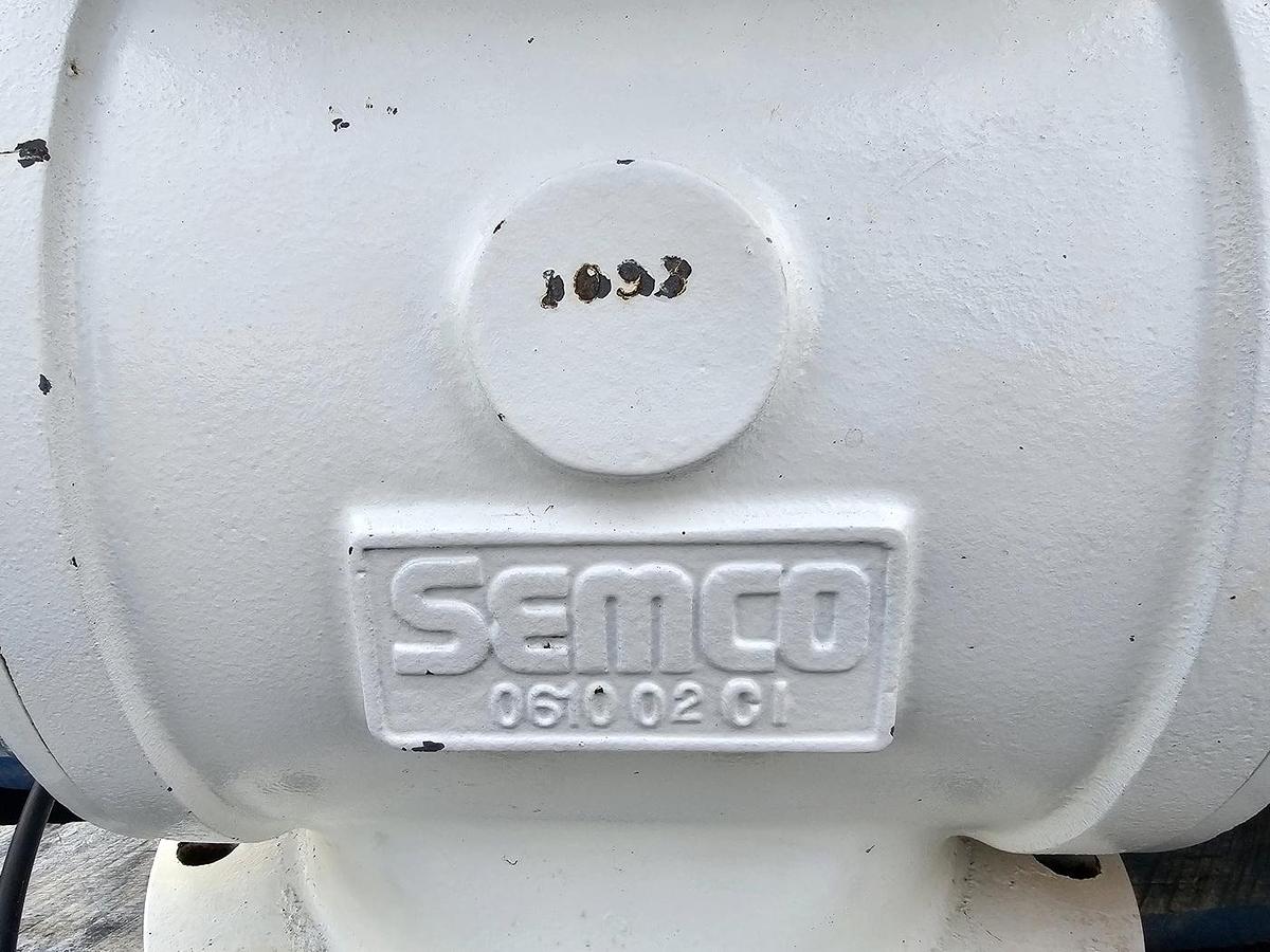 Used Hopper with screw valve