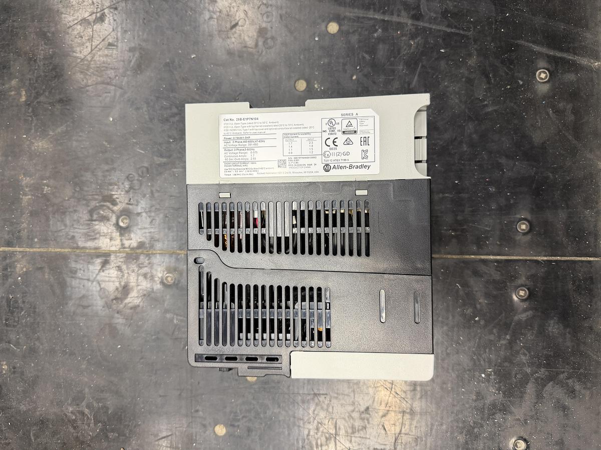 Used Used Allen-Bradley Variable Frequency Drive, Model 25B-E1P7N104, 1 HP, 460-600V