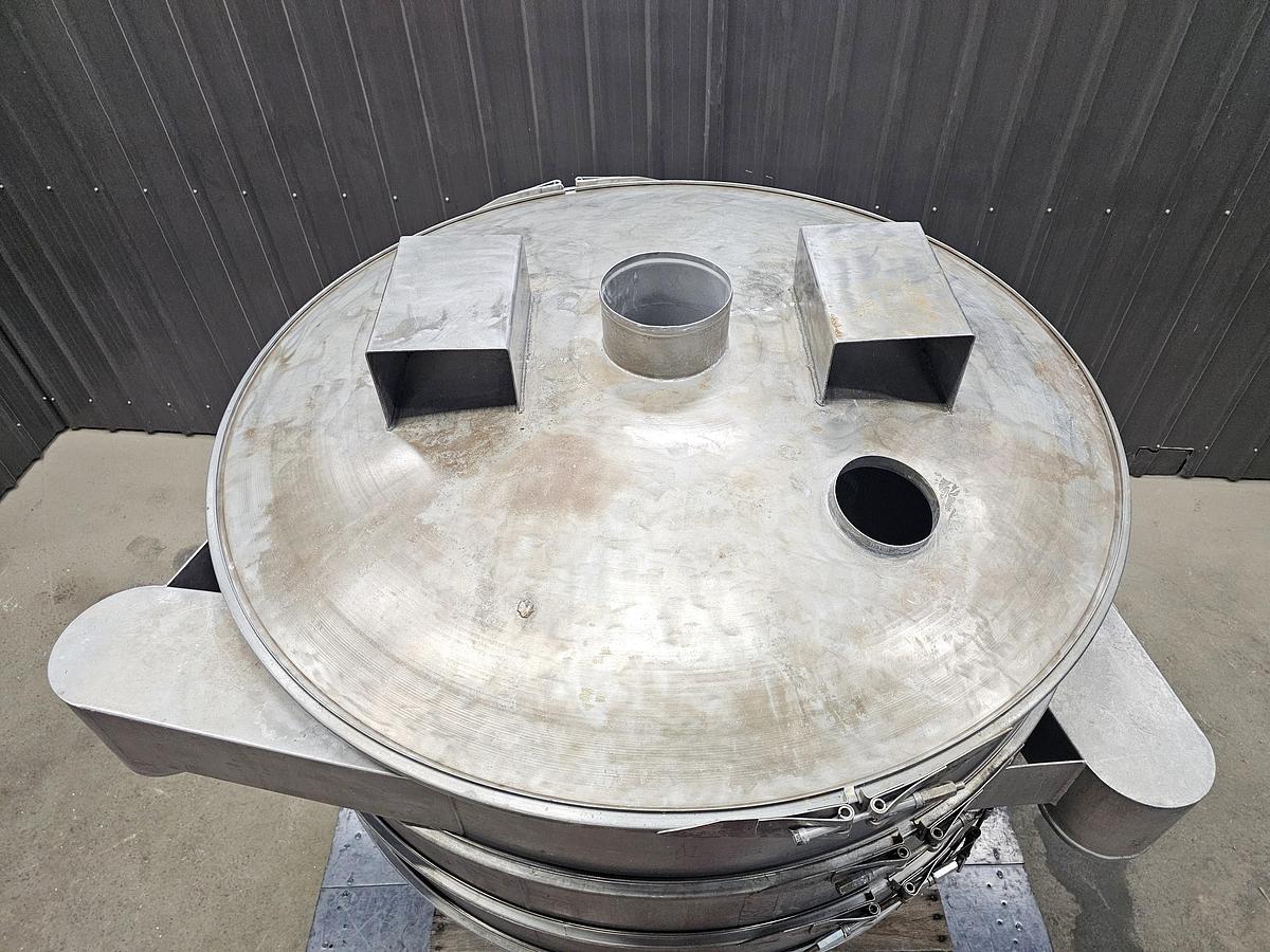 Used **Levy Recovery Group Michigan - lot 112 - sweco screen 60''