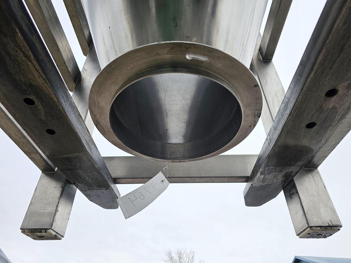 Used Used 310 Gallon Tank (Tote), Stainless Steel