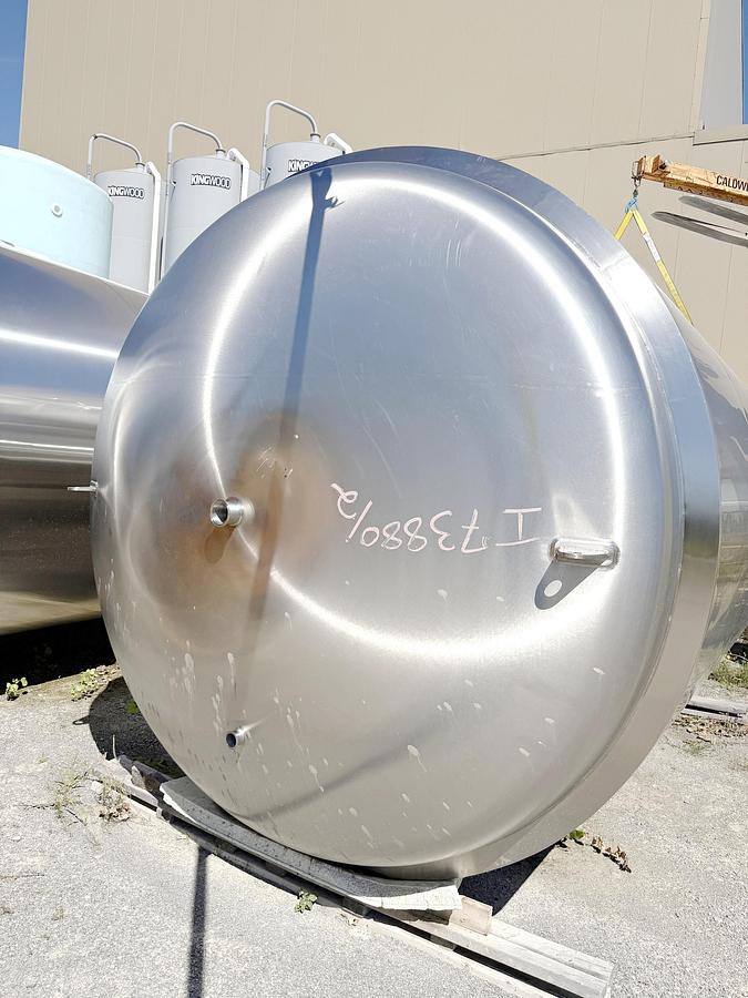 Used Used 5500 Gallon Jacketed Tank, 304 Stainless Steel