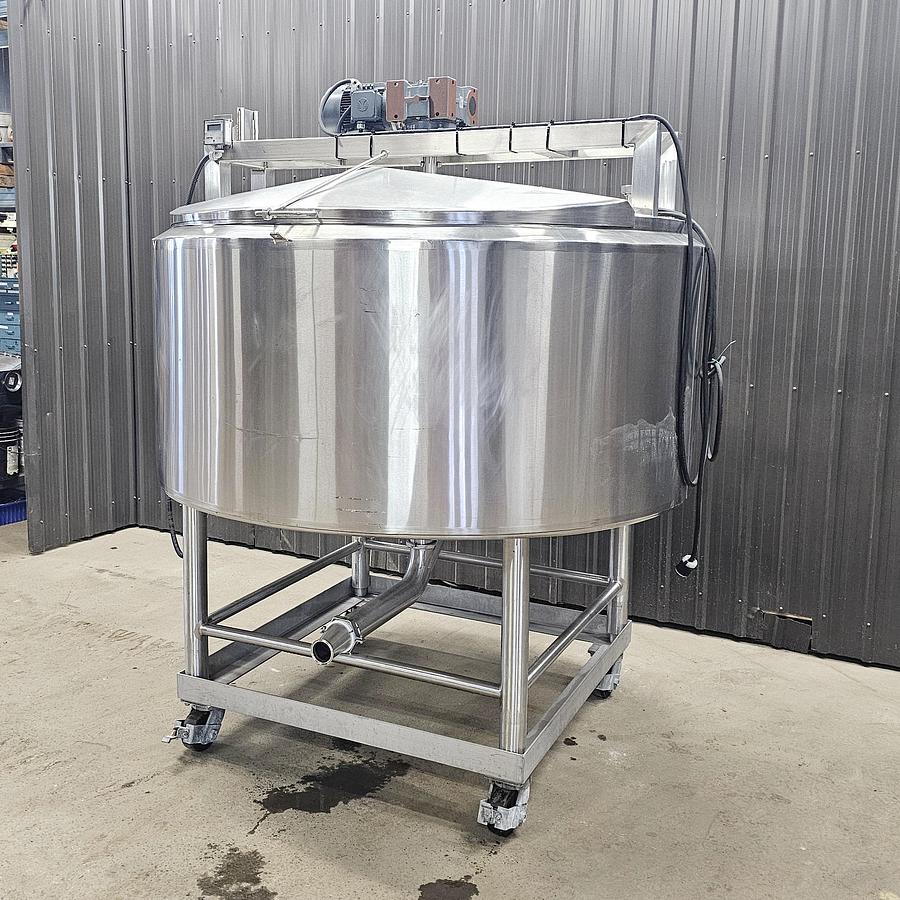 Used Metcalfe Auctions Mississauga - Lot 65 Stainless steel jacketed mix tank