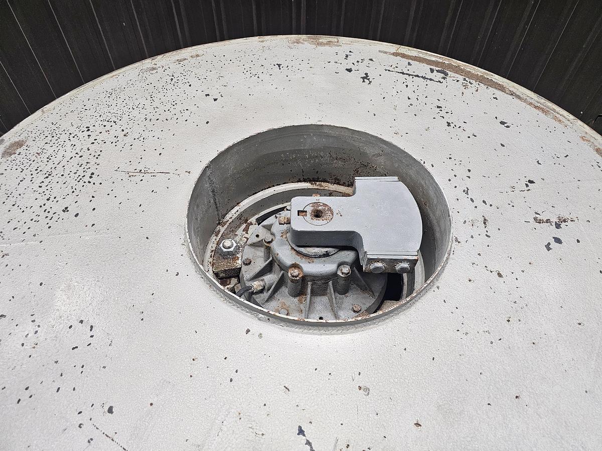 Used Levy Recovery Group Michigan - lot 120 - sweco screen 48''