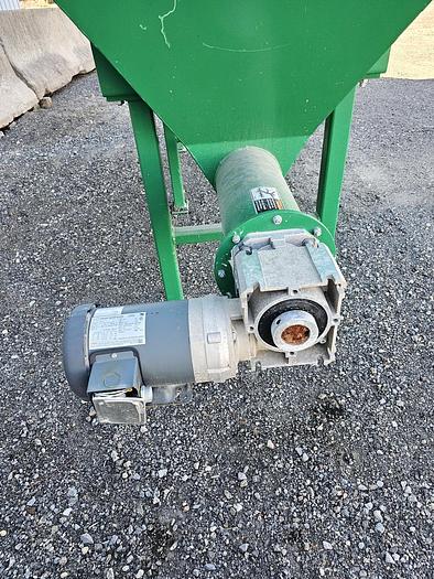 Used USED SCREW CONVEYORS, CARBON STEEL