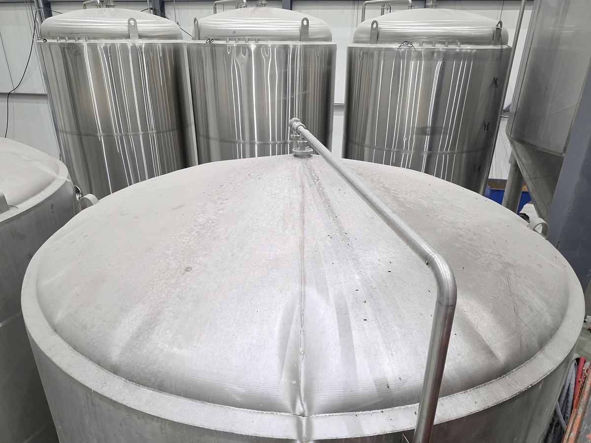 Used Used 7500 Gallon DCI Jacketed Tank, 304 Stainless Steel