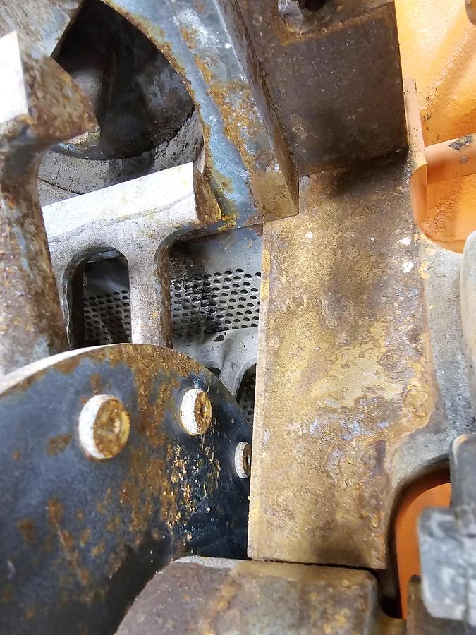 Used **Levy Recovery Group Michigan - lot 1080 - Pulverizer