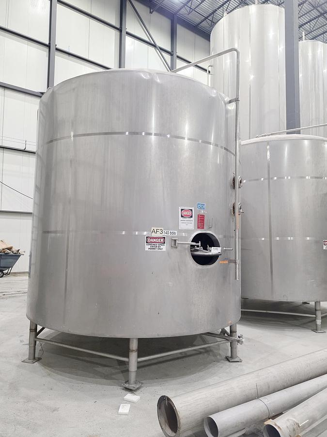 Used Used 7500 Gallon DCI Jacketed Tank, 304 Stainless Steel