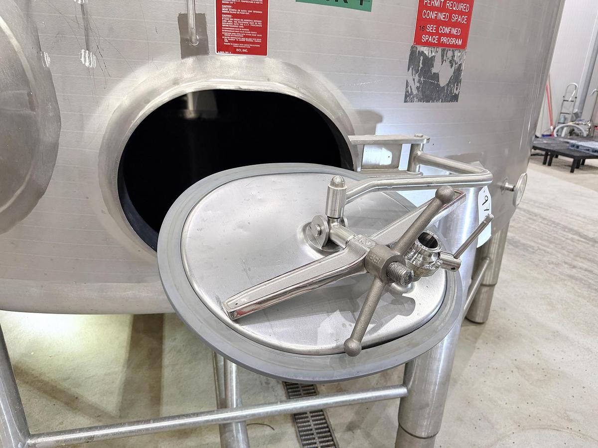 Used Used DCI 17,000 Gallon Tank, 304 Stainless Steel