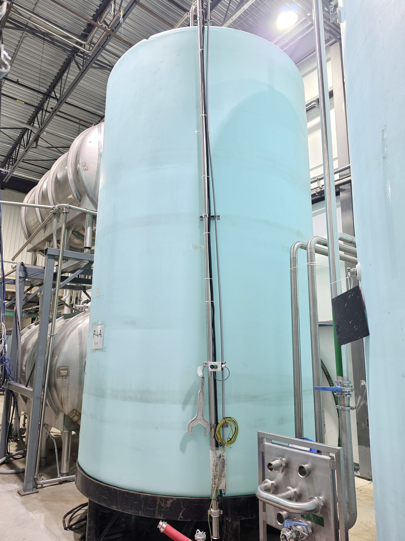 Used Used 6000 Gallon Tank, Reinforced Polypropylene