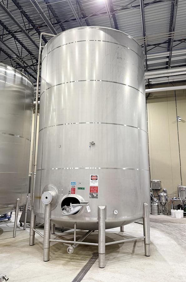 Used Used DCI 17,000 Gallon Tank, 304 Stainless Steel