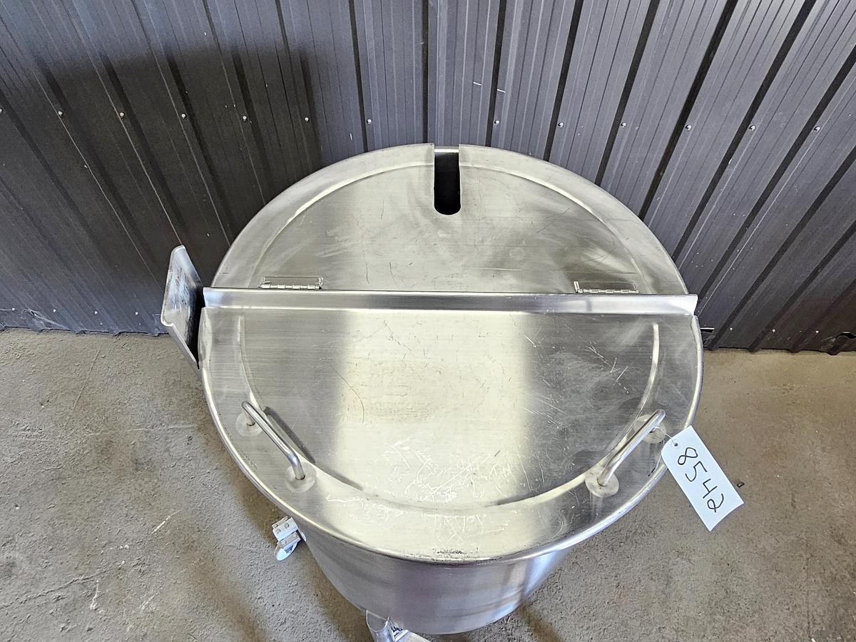 Used Heritage Global Auctions (Hagerstown MD) Lot 637 - Tank