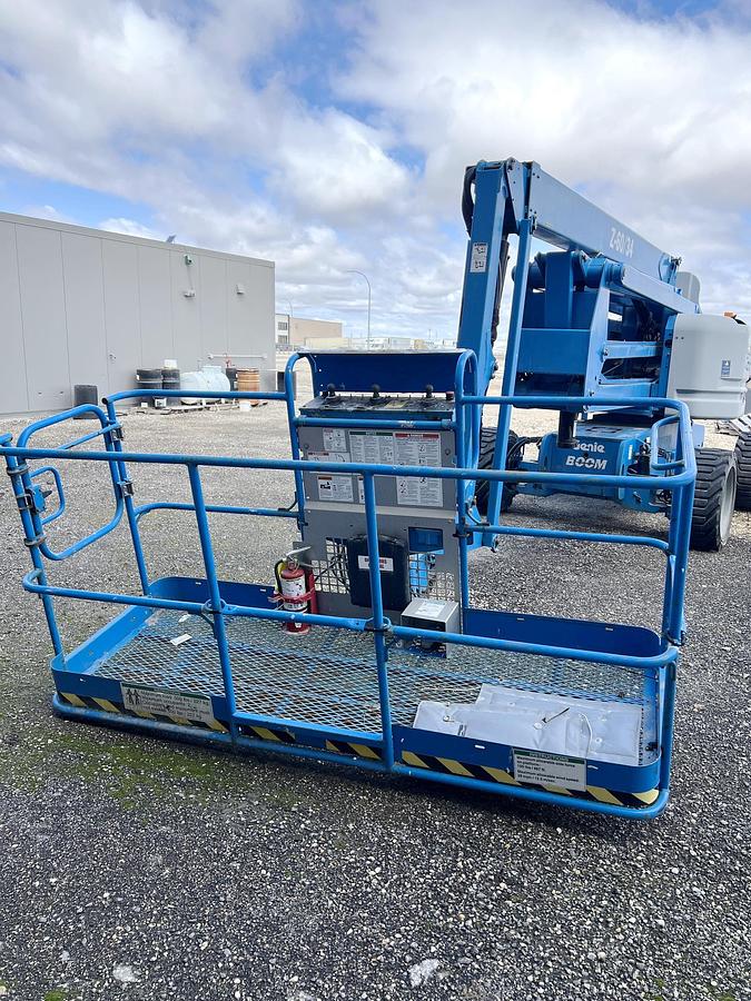 Used Used 2013 Genie Z60/34 Self-Propelled Articulating Boom Truck