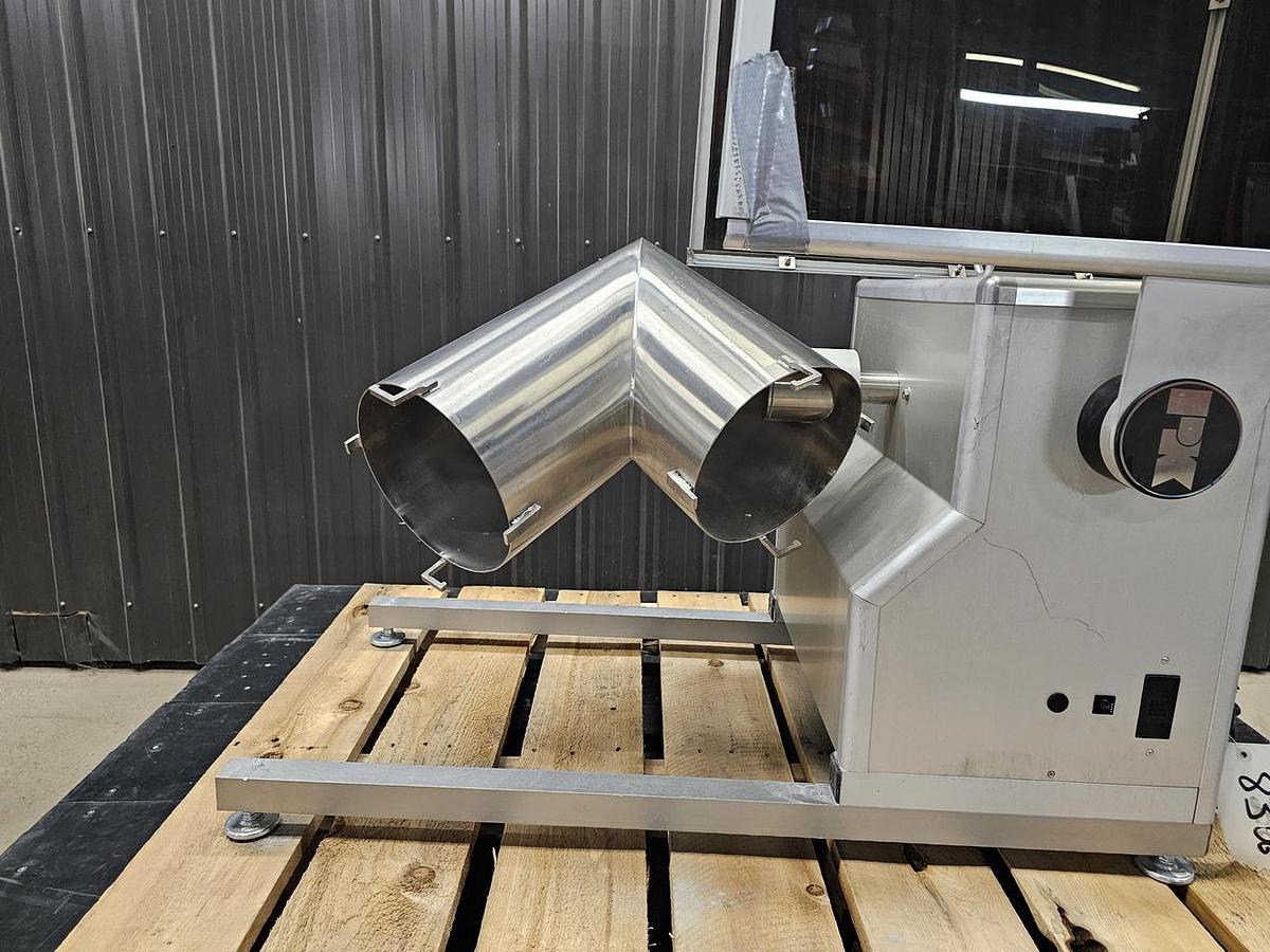 Used Used Patterson Kelley Twin Shell Blender, Lab Blender