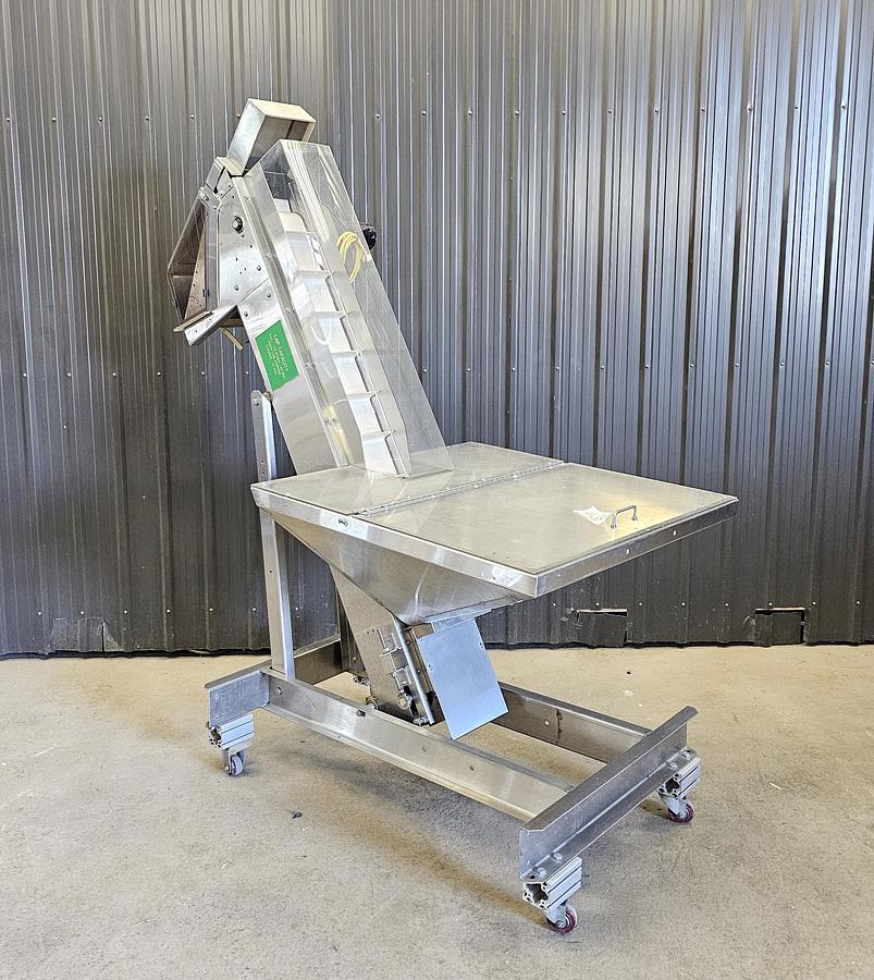 Used Heritage Global Auctions (Hagerstown MD) Lot 708 - Conveyor