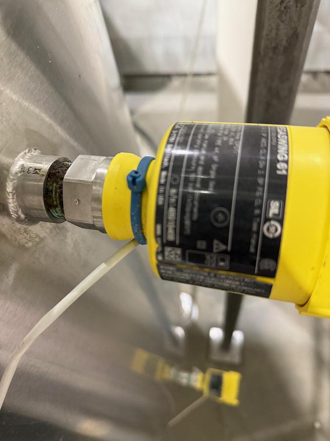 Used Used 200 Gallon Tank, Stainless Steel