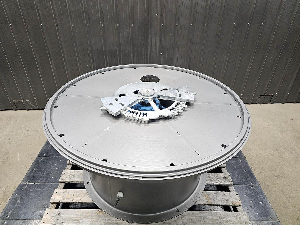 Used **Levy Recovery Group Michigan - lot 283 - sweco screen