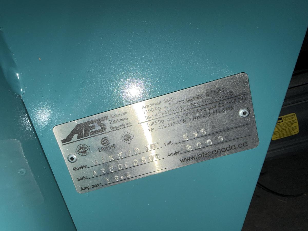 Used Used AFS Ribbon/Paddle Blender, 100 Cubic Feet, With Infeed & Outfeed Drag Conveyors