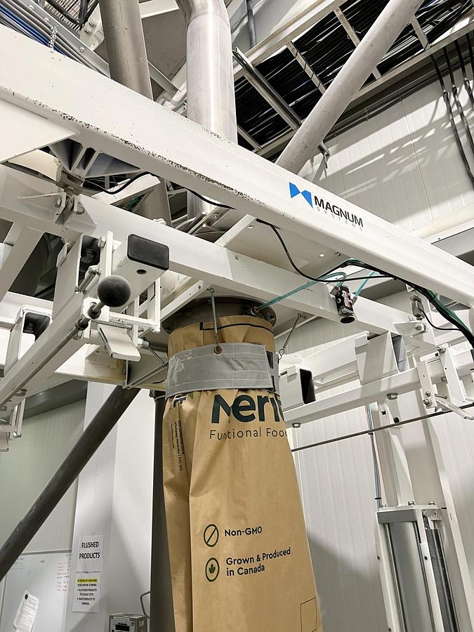 Used Used Magnum Systems IBC-3000 Bulk Bag Filling Station