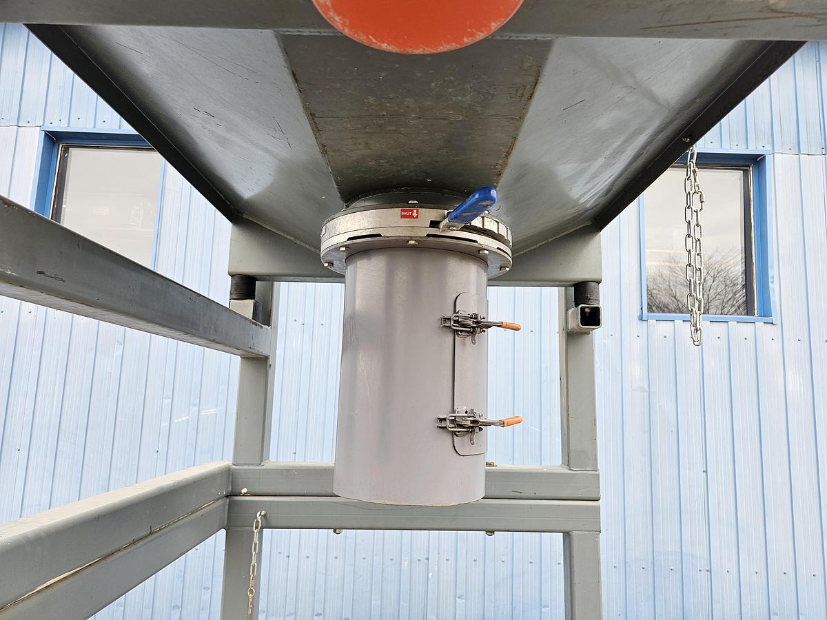 Used Used FormPak, Inc Bulk Bag Unloading Station