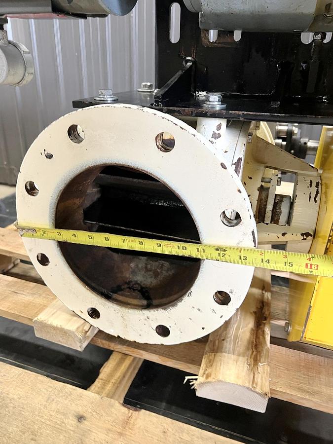 Used Used Rotary Air Lock Valve, 8" X 8", with Lump Breaker