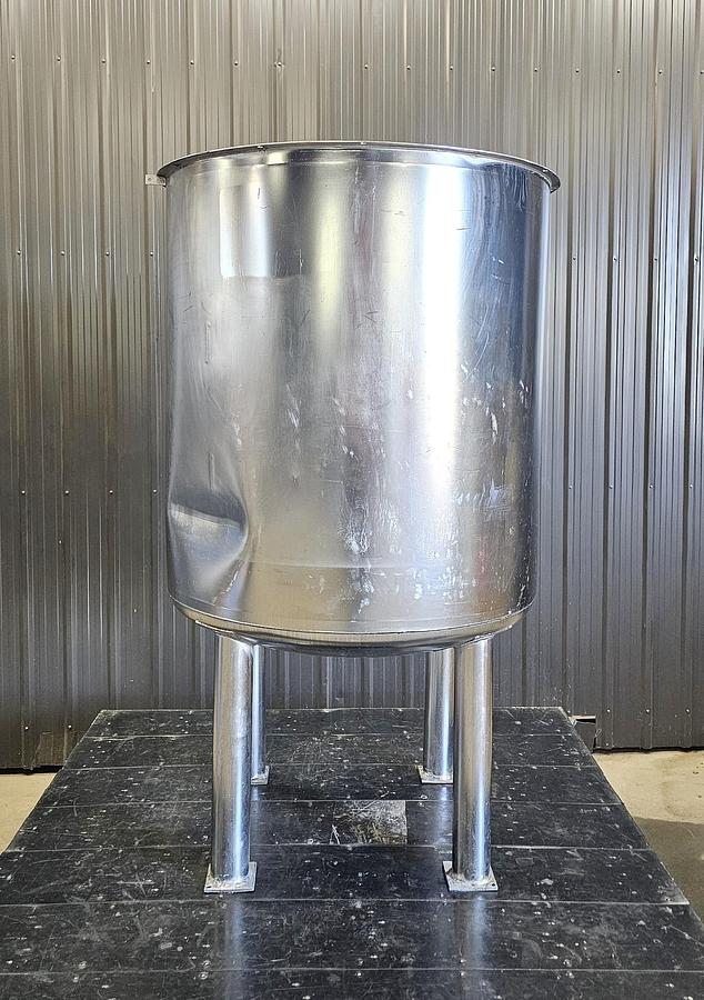 Used Used 275 Gallon Tank, Stainless Steel