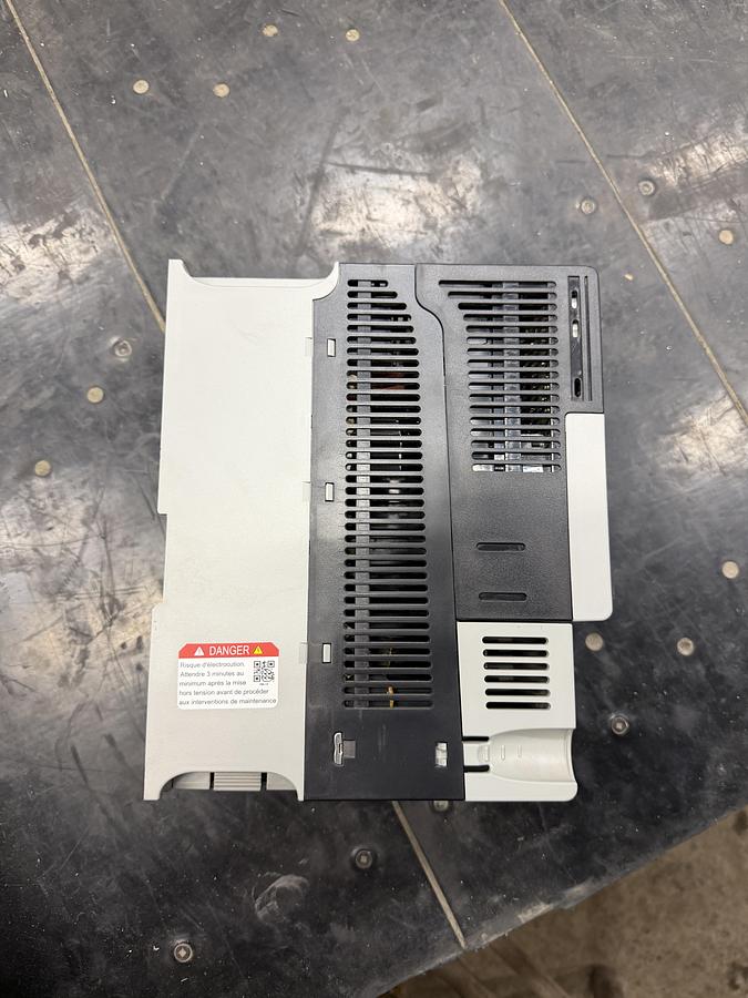 Used Used Allen-Bradley Variable Frequency Drive, 7.5 HP, 460-600V - Quantity Available : 14