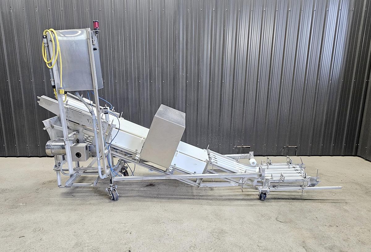 Used Used Fortress Stealth Metal Detector with Belt Conveyor & Pneumatic Rejector