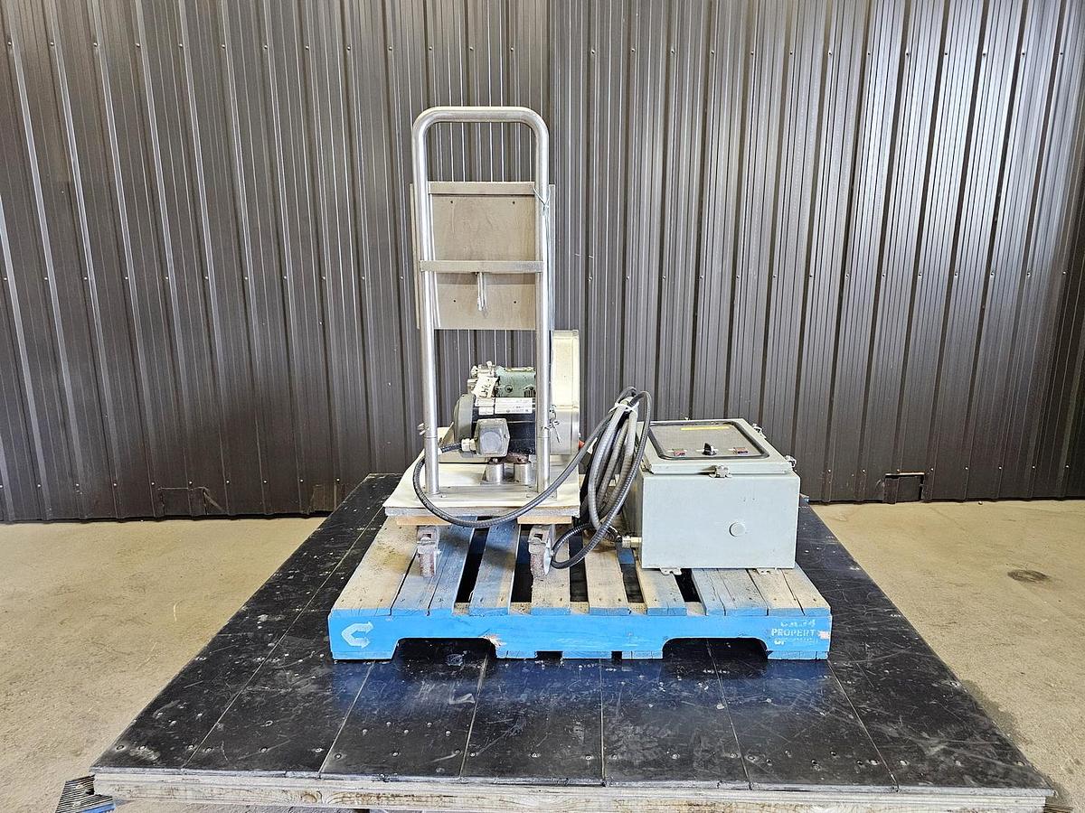 Used Used Waukesha Rotary Lobe Pump, Model 18, 1.5 HP