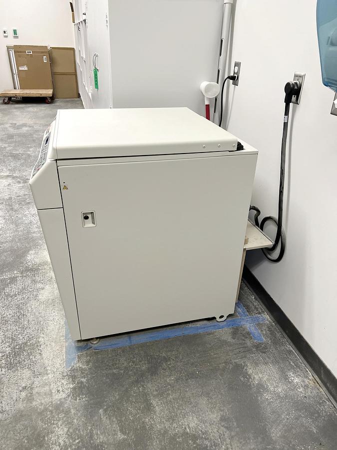 Used Used Beckman Coulter Centrifuge, Model Avanti J-E                