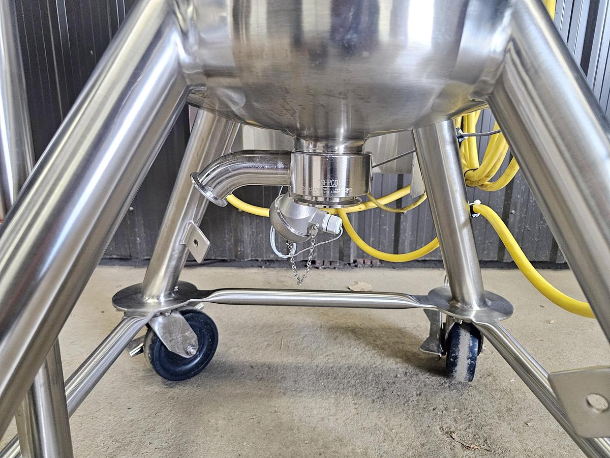 Used Heritage Global Auctions (Hagerstown MD) Lot 611 - Tank