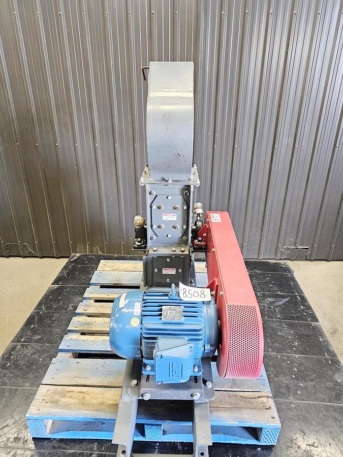 Used Used Schutte Hammer Mill, Swinging Hammers, 10 HP