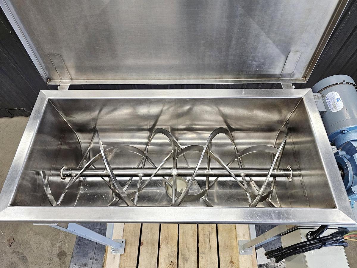 Used Used Ribbon Blender, 4 Cubic Feet