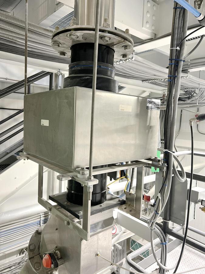 Used Used Fortress Stealth Pipe Gravity Metal Detector