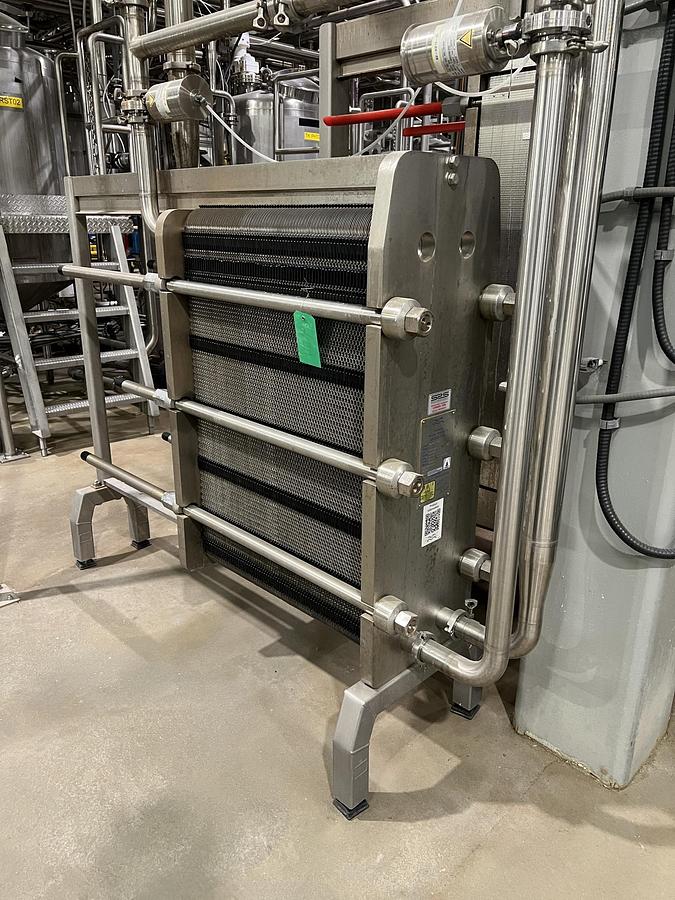 Used Used Alfa Laval Plate Heat Exchanger, Model Front6-FRD, 288.7 Sq.ft