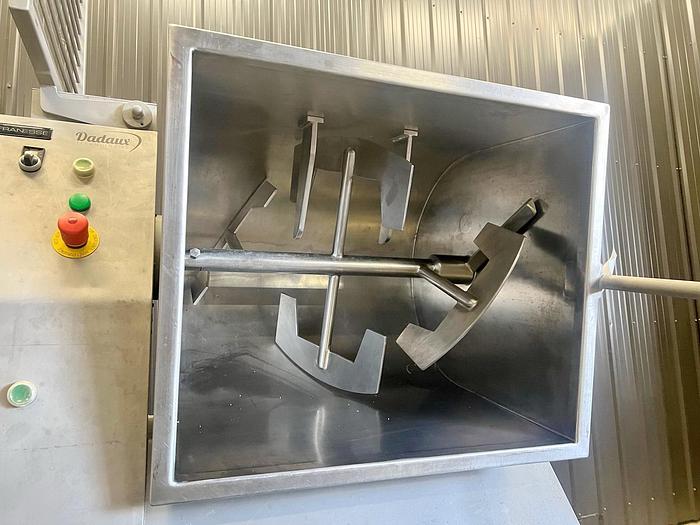 Used USED DADAUX STAINLESS STEEL TILTING PADDLE BLENDER, 7 CUBIC FEET