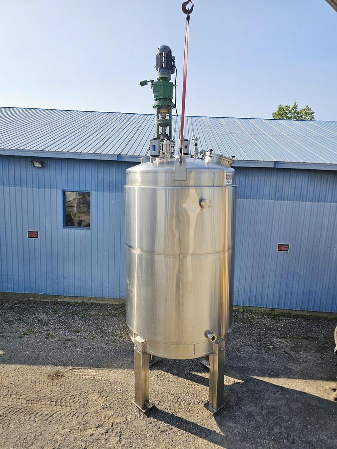 Used West Auction California - Lot A-1002 2500 gallon jacketed mix tank
