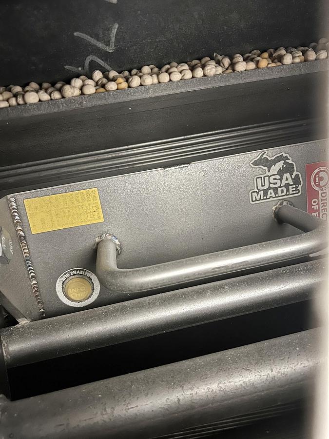 Used Used CPM Roskamp Champion Roll Crusher,  Model FPC900-18