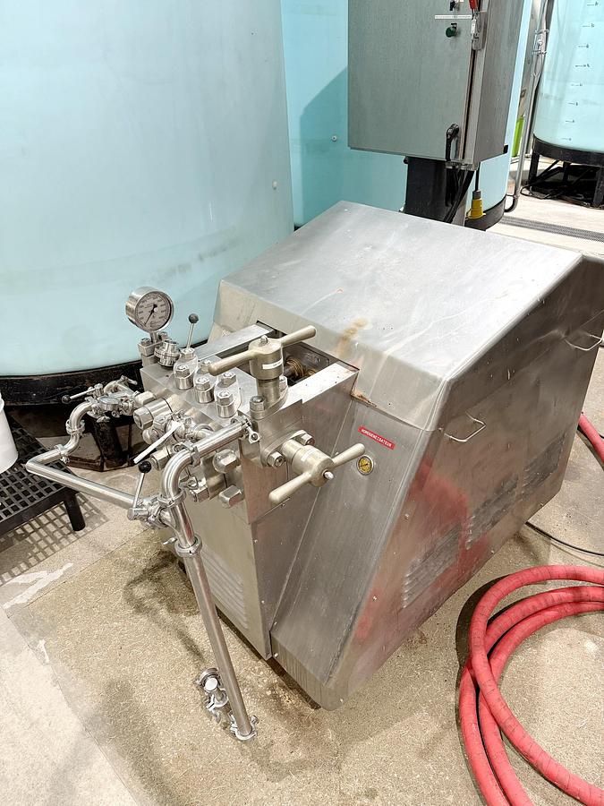 Used Used APV-Gaulin MC18-3TPS High-Pressure Sanitary Homogenizer