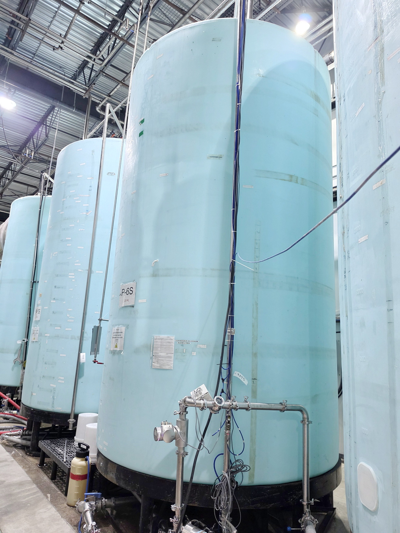 Used Used 6000 Gallon Tank, Reinforced Polypropylene