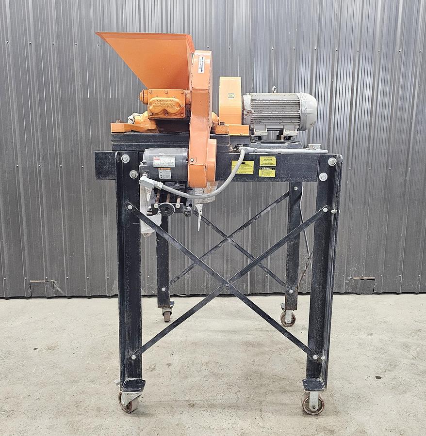 Used **Levy Recovery Group Michigan - lot 1080 - Pulverizer