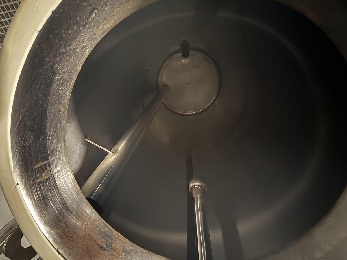 Used Used 1000 Gallon Tank, 316L Stainless Steel