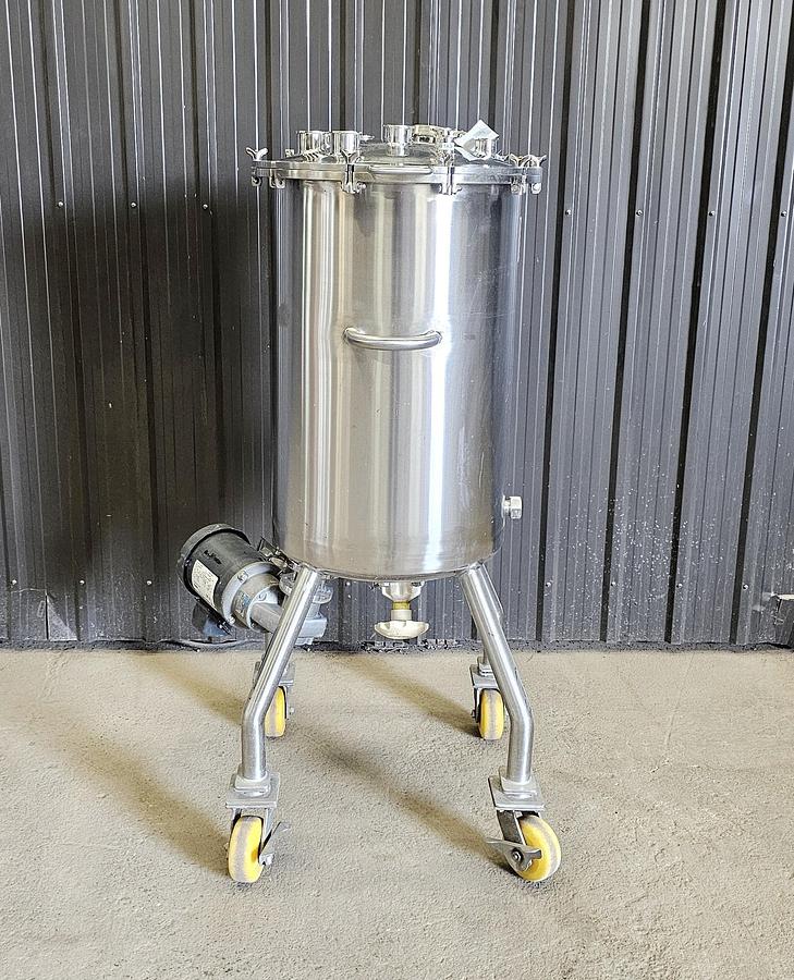 Used Stainless Steel Magnetic Bottom Drive Tank