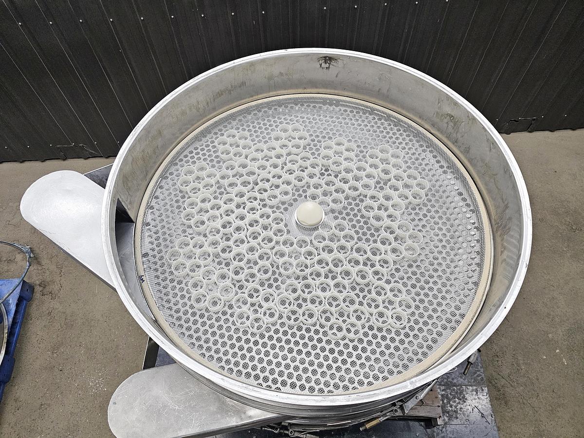 Used Levy Recovery Group Michigan - lot 286 - sweco screen