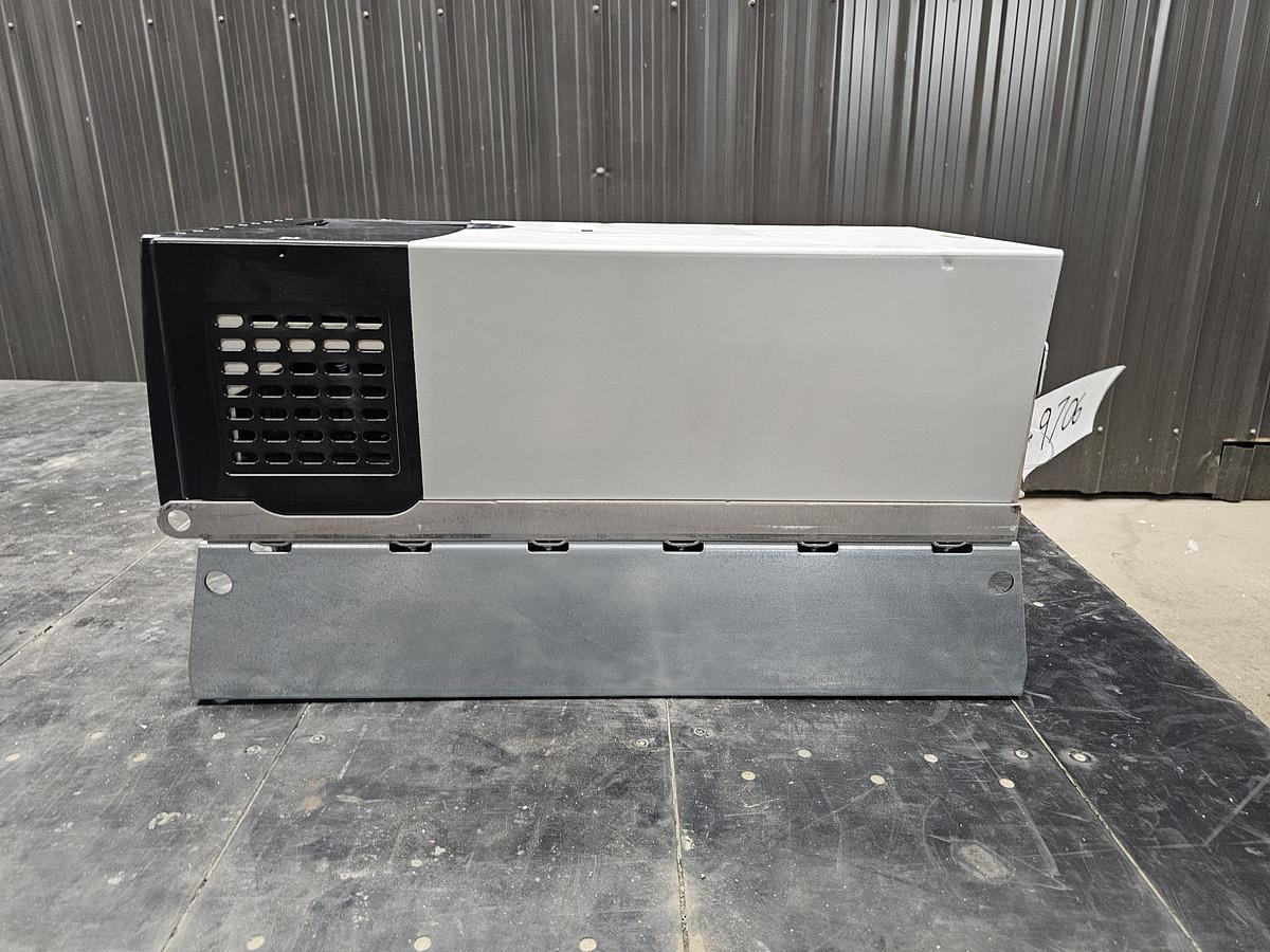 Used Used Allen-Bradley Variable Frequency Drive, Model 20F1ANE063 AA0NNNNN, 60 HP, 600V - Quantity Available : 3