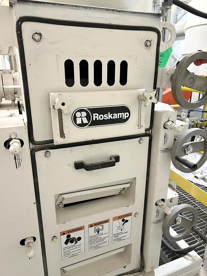 Used Used CPM Roskamp Champion Roll Crusher,  Model FPC900-18