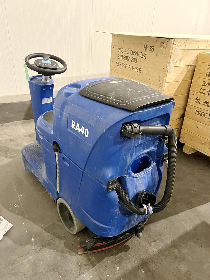 Used Used Clarke Micro Rider Scrubber, Model RA40