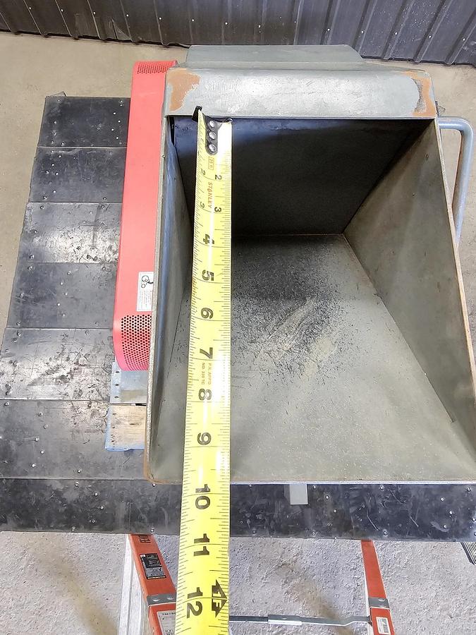 Used Used Schutte Hammer Mill, Swinging Hammers, 10 HP