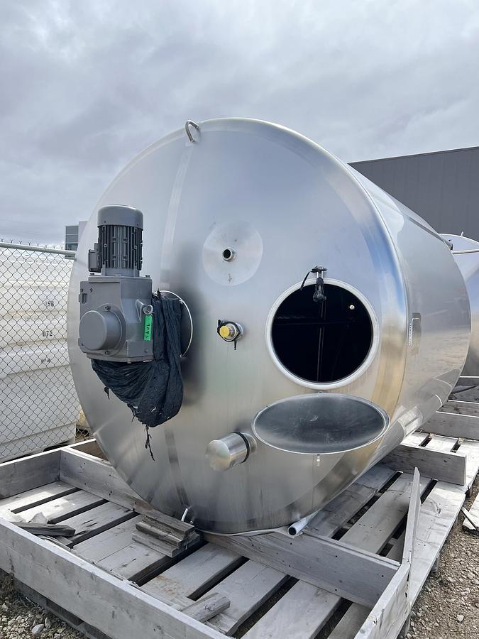 Used Unused 2500 Gallon Jacketed Tank, 316L Stainless Steel, With Scrape Agitation
